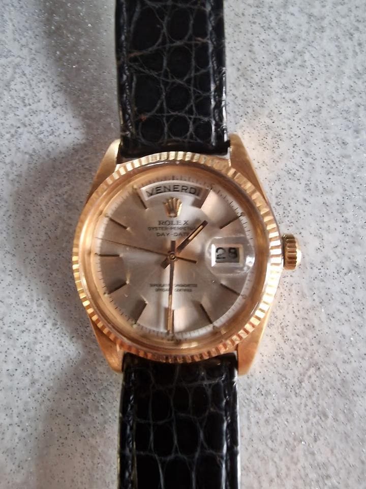 Rolex | Day-Date | 1803 | Rose gold | 36 mm | Crocodile skin | Champagne | Automatic