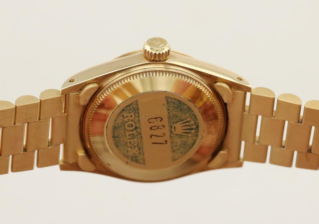Rolex | Datejust | 6827 | Yellow gold | 31 mm | Yellow gold | Red | Automatic