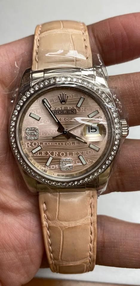 Rolex | Datejust | 116189 | White gold | 36 mm | Leather | Pink | Automatic