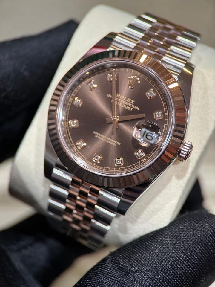 Rolex | Datejust | 126331 | Gold/Steel | 41 mm | Gold/Steel | Black | Automatic