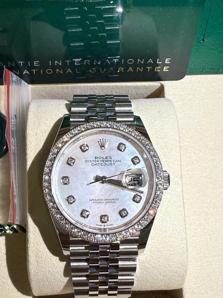 Rolex | Datejust | 126284RBR | White gold | 36 mm | White gold | Mother of pearl | Automatic