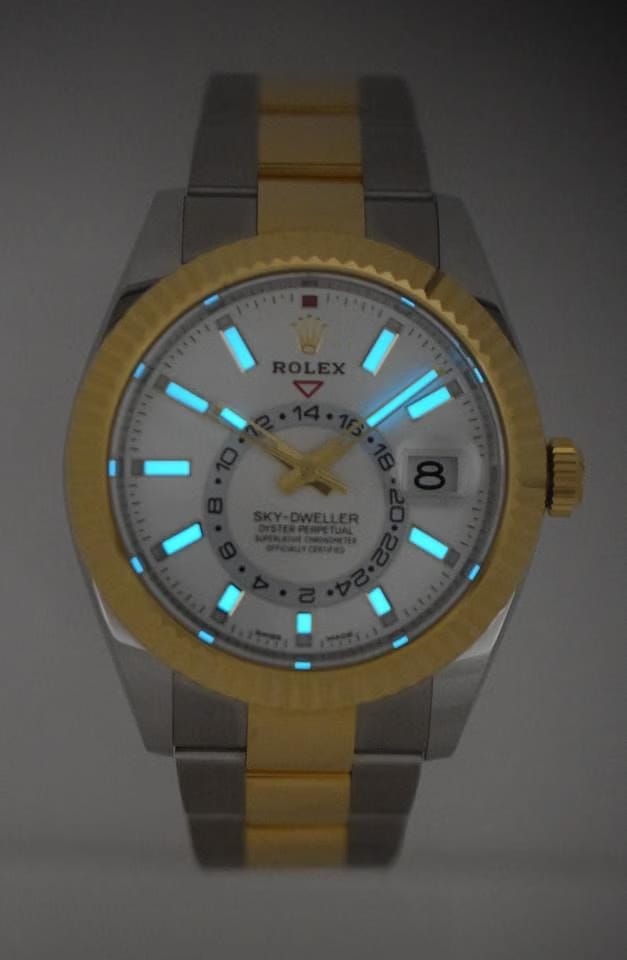 Rolex | Sky-Dweller | 326933 | Gold/Steel | 42 mm | Gold/Steel | Silver | Automatic