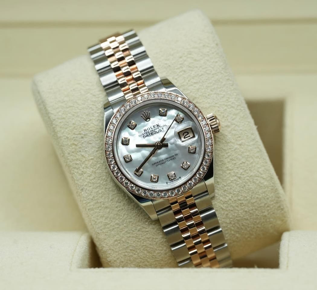 Rolex | Datejust | 279381RBR | Gold/Steel | 28 x 30 mm | Gold/Steel | Mother of pearl | Automatic