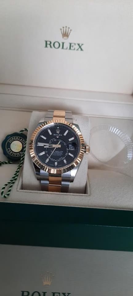 Rolex | Sky-Dweller | 326933 | 42 mm | Gold/Steel | Automatic