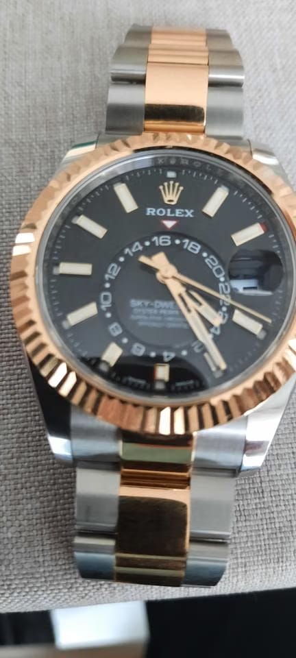Rolex | Sky-Dweller | 326933 | 42 mm | Gold/Steel | Automatic