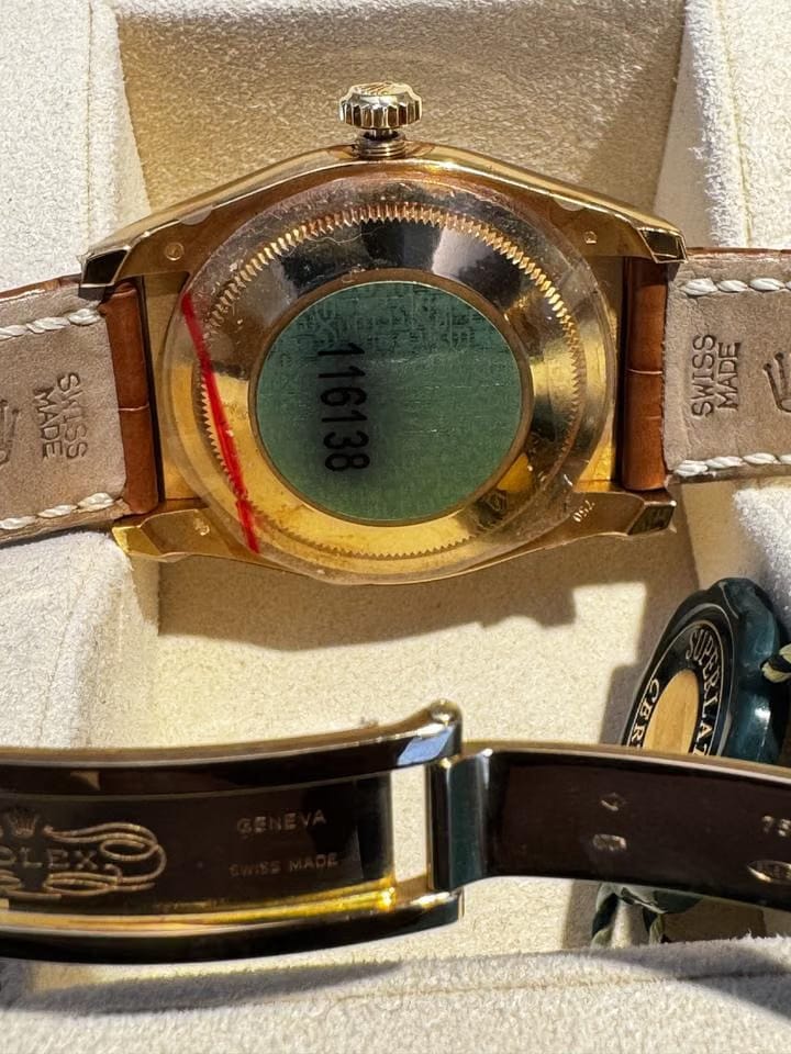 Rolex | Datejust | 116138 | Yellow gold | 36 mm | Leather | Black | Automatic
