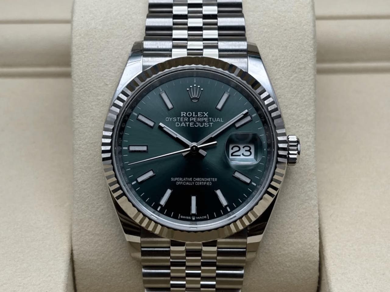 Rolex | Datejust | 126234 OMAN | Steel | 36 mm | Green | Automatic