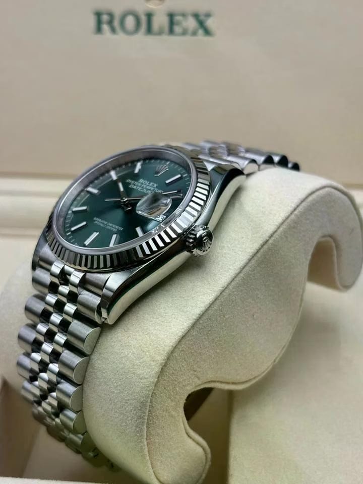 Rolex | Datejust | 126234 OMAN | Steel | 36 mm | Green | Automatic