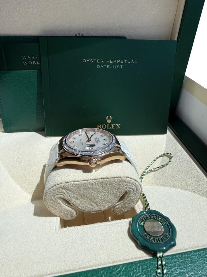 Rolex | Datejust | 116185 | Rose gold | 36 mm | Leather | Mother of pearl | Automatic