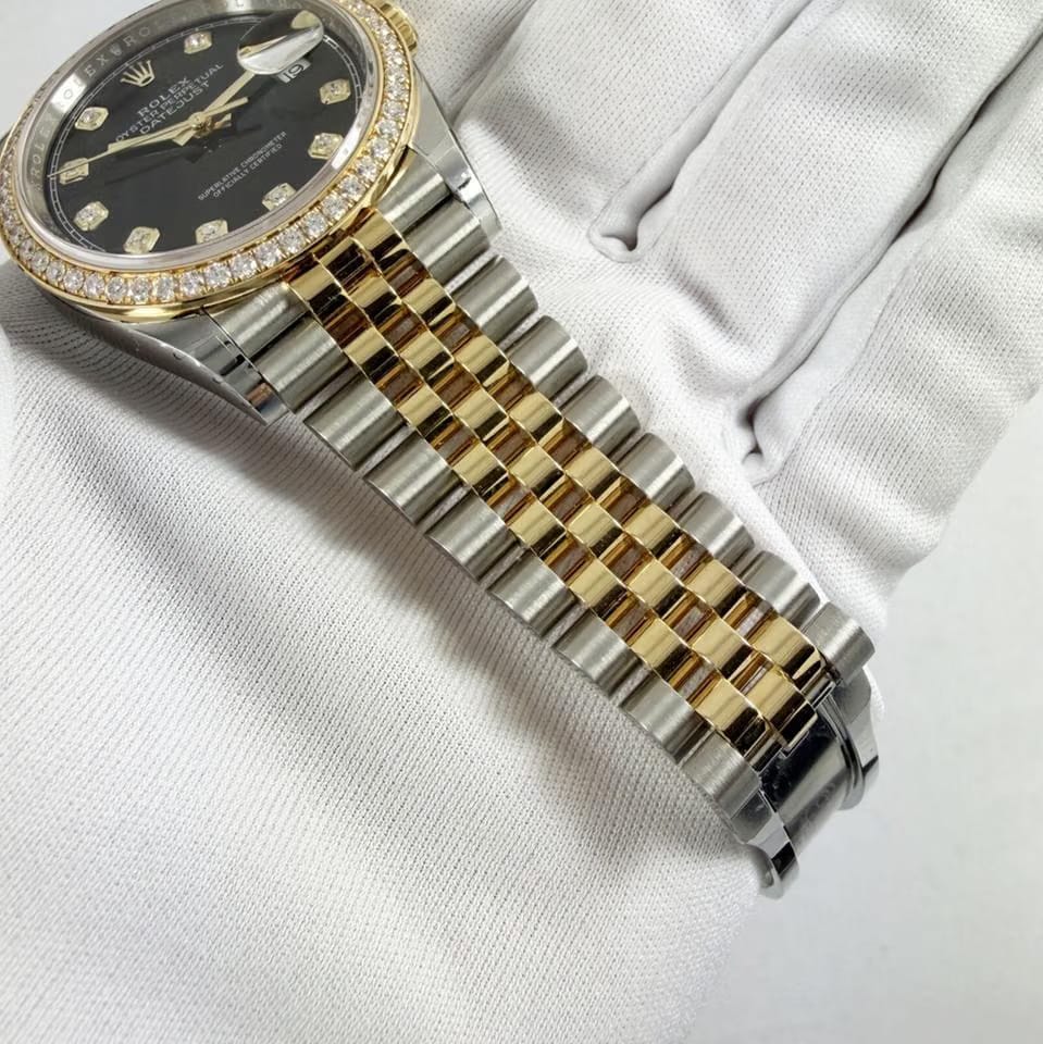 Rolex | Datejust | 126283RBR | Yellow gold | 36 mm | Black