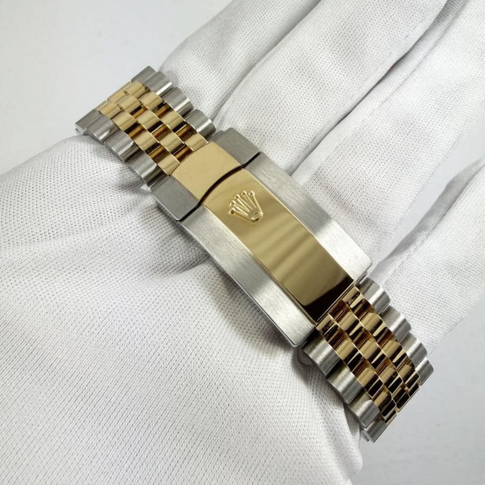 Rolex | Datejust | 126283RBR | Yellow gold | 36 mm | Black