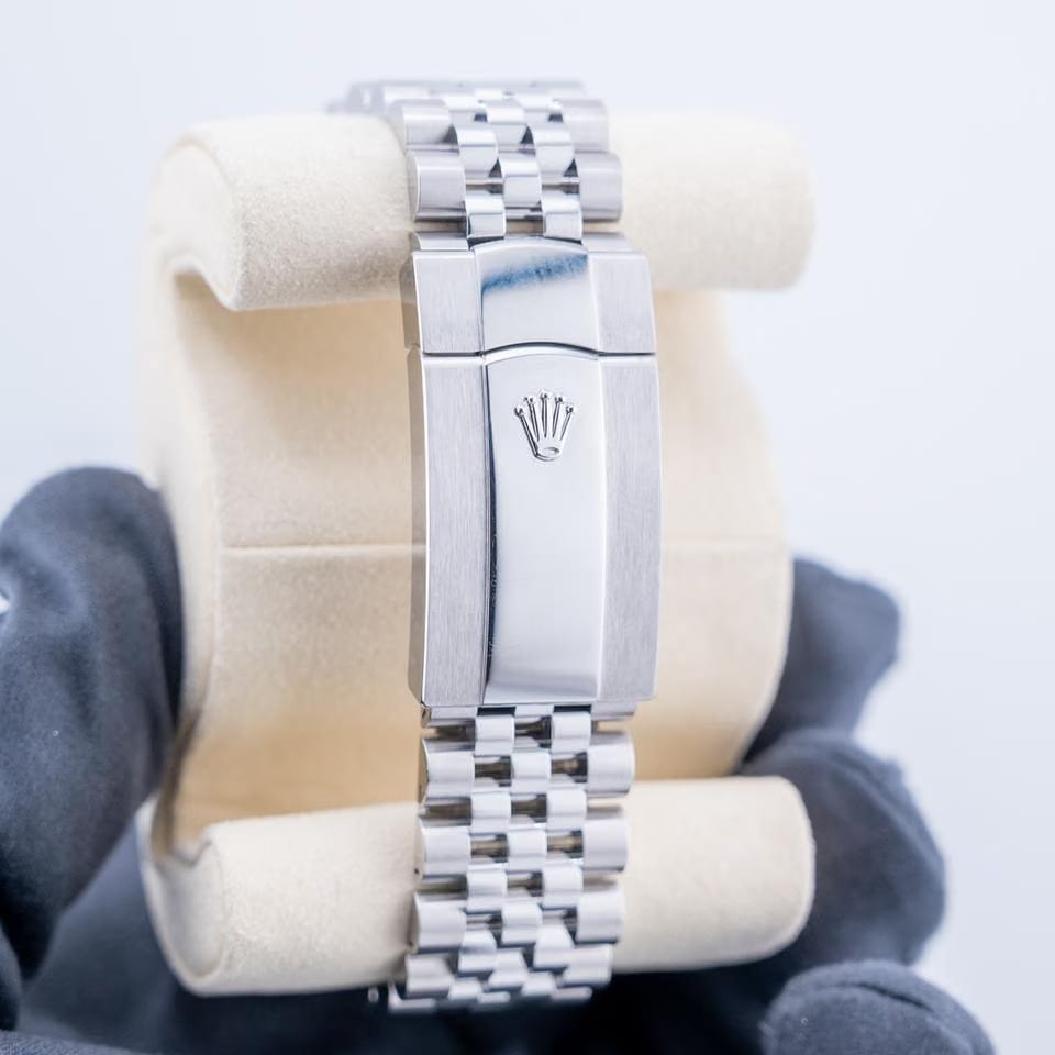 Rolex | Sky-Dweller | 336934 | Steel | 36 mm | Steel | Blue | Automatic