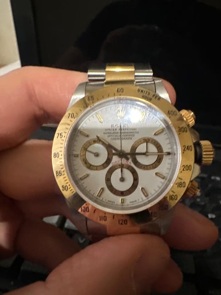 Rolex | Daytona | 16523 | Yellow gold | 40 mm | Gold/Steel | White | Automatic