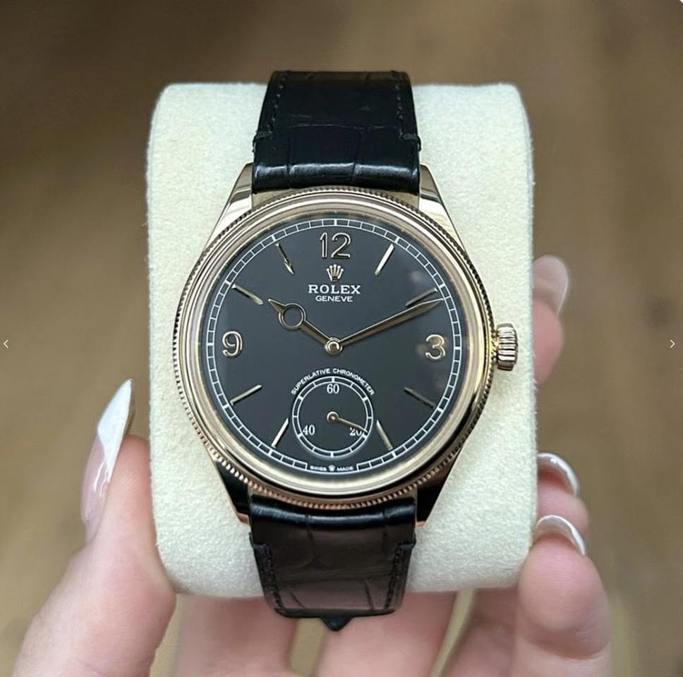 Rolex | 1908 | 52508 | Yellow gold | 39 mm | Leather | Black | Automatic