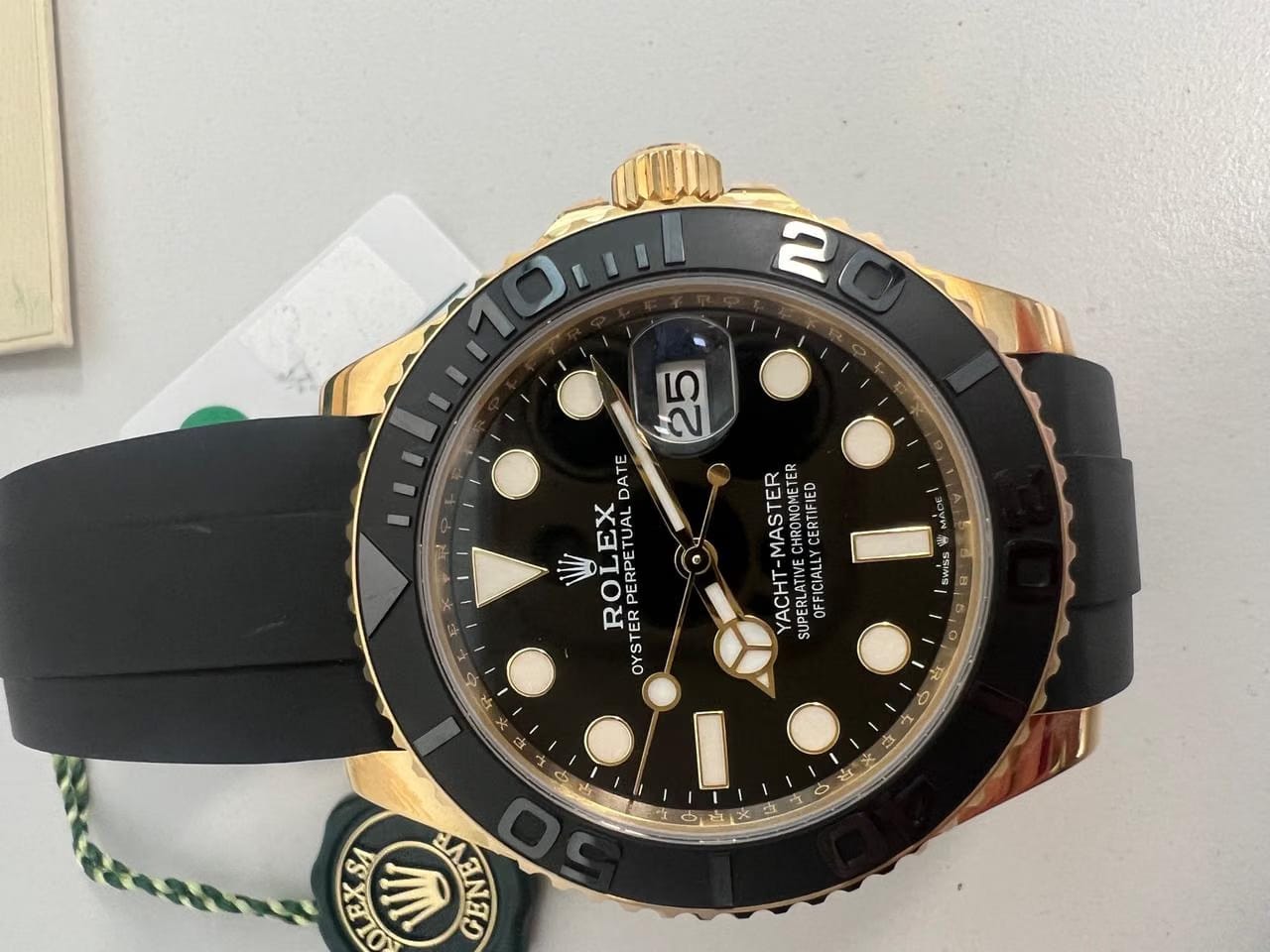 Rolex | Yacht-Master | 226658 | Yellow gold | 42 mm | Rubber | Gold | Automatic