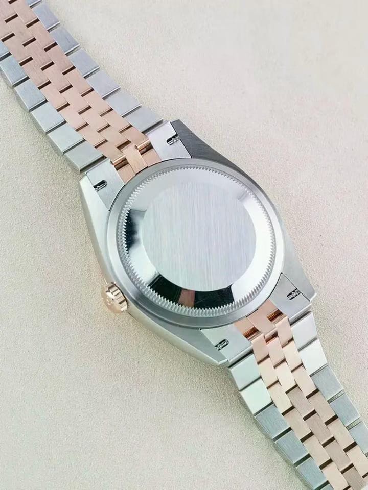Rolex | Datejust | 126231 | Steel | 36 mm | Gold/Steel | Mother of pearl | Automatic
