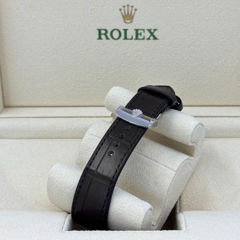 Rolex | 1908 | 52509-0002 | White gold | 39 mm | Leather | Black | Automatic