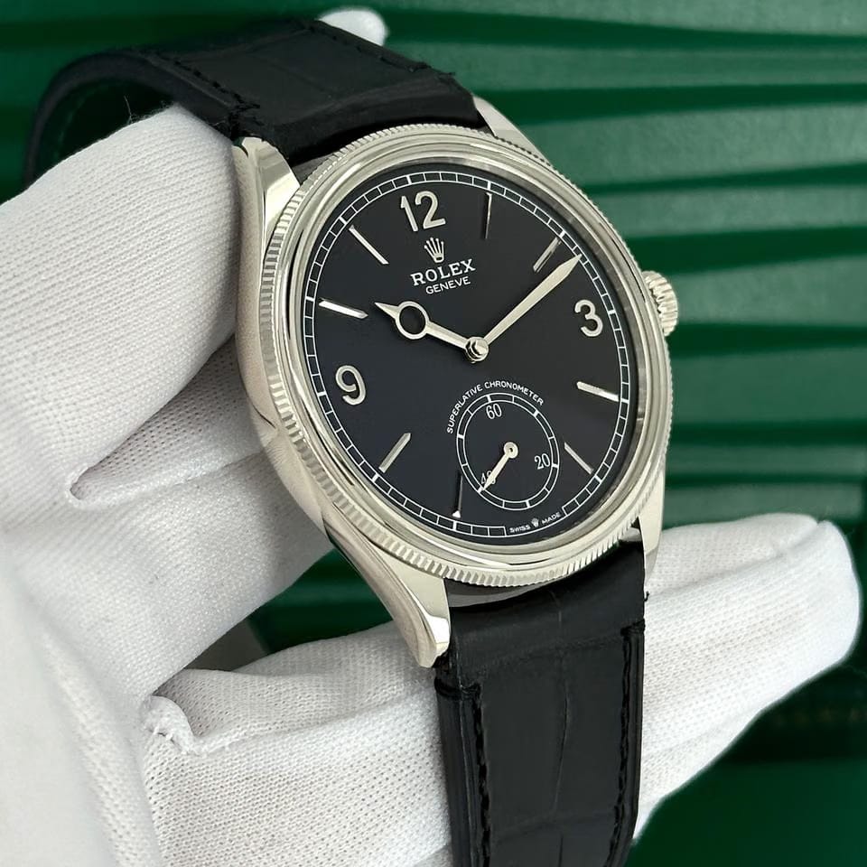 Rolex | 1908 | 52509 | White gold | 39 mm | Black | Automatic