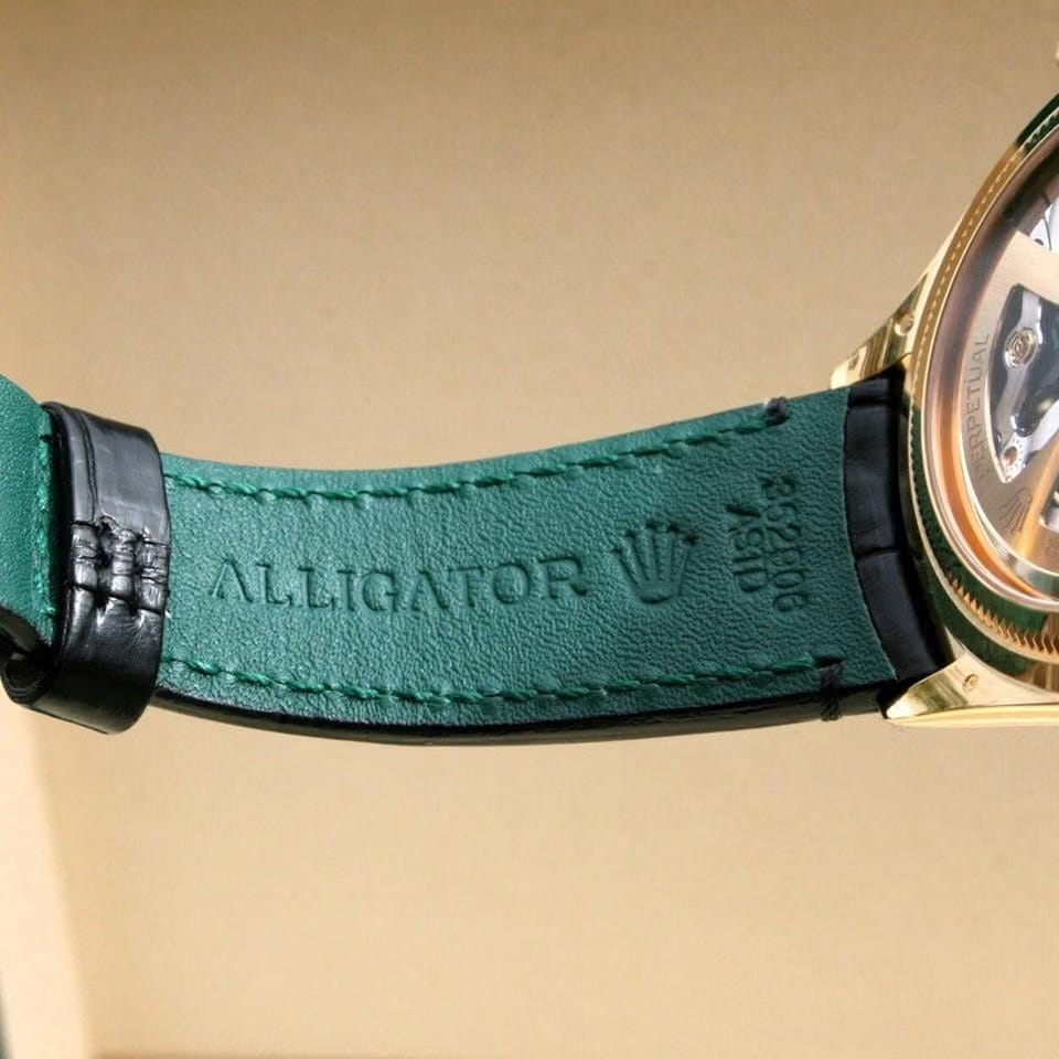 Rolex | 1908 | 52508-0002 | Yellow gold | 39 mm | Leather | Black | Automatic