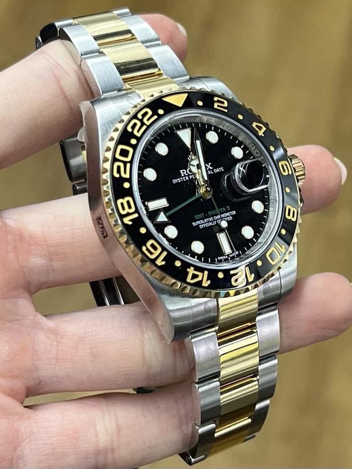 Rolex | GMT-Master II | 116713LN | 40 mm | Black | Automatic