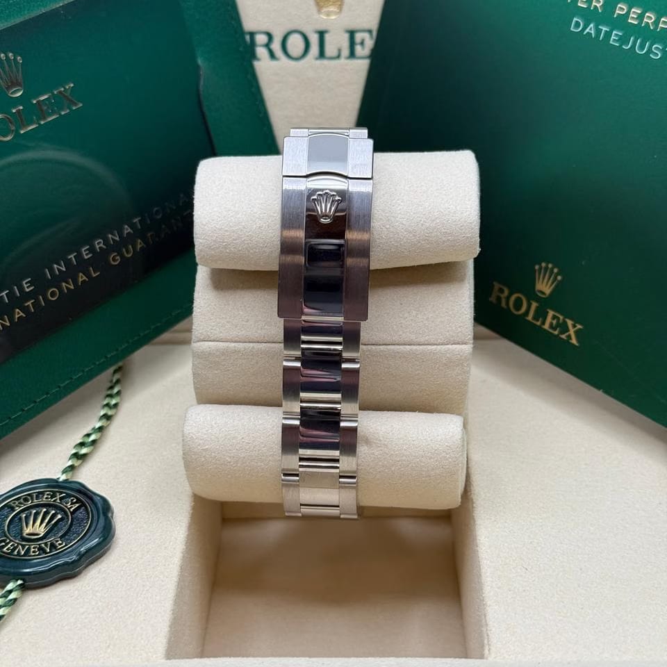 Rolex | Datejust | 278384RBR | Gold/Steel | 31 x 37 mm | Steel | Pink | Automatic