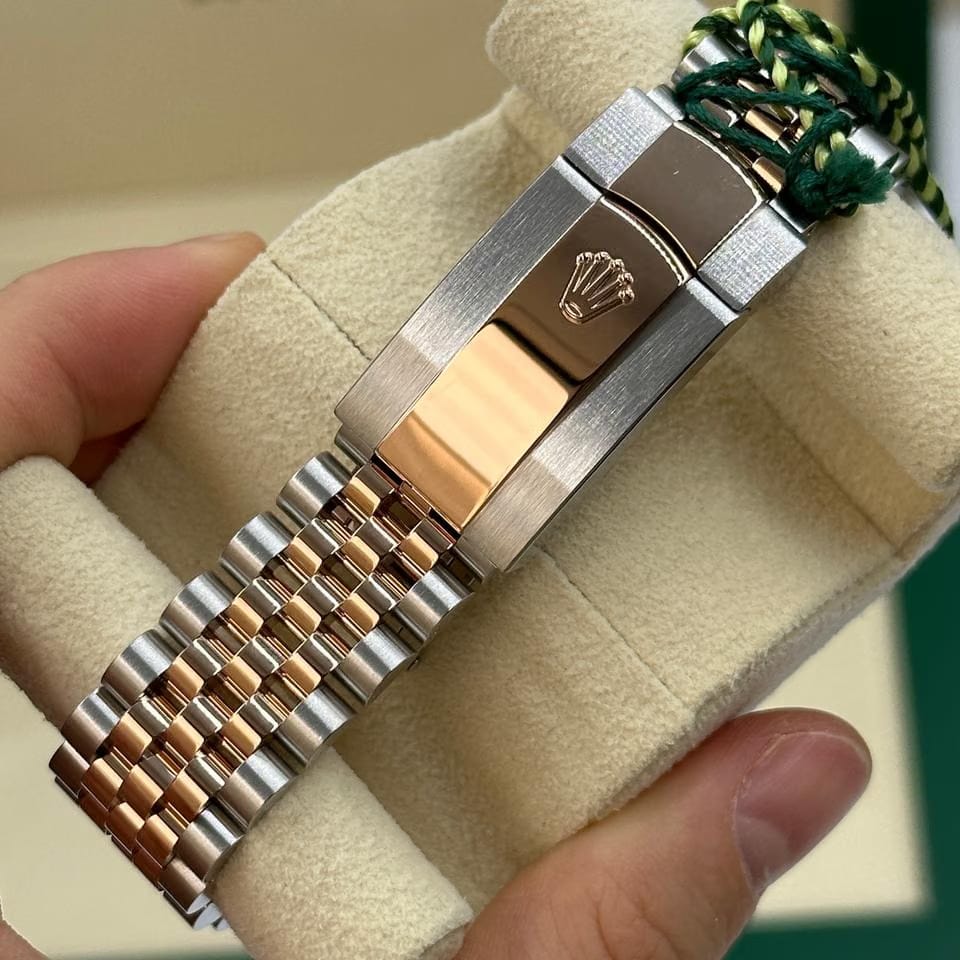 Rolex | Datejust | 126331 | Rose gold | 41 mm | Rose gold | Bronze | Automatic