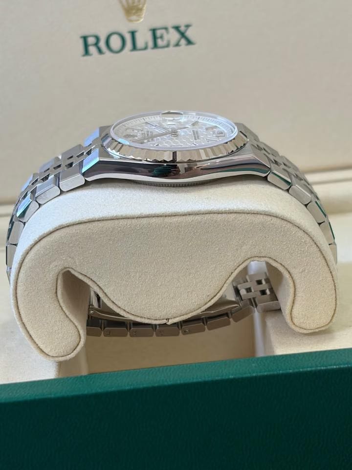 Rolex | Land-Dweller | 127234 | Steel | 36 mm | Steel | Silver | Automatic