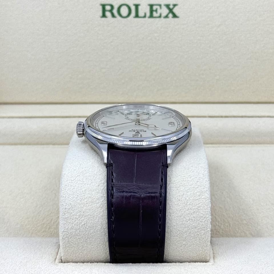 Rolex | 1908 | 52509-0006 | White gold | 39 mm | Leather | White | Manual winding