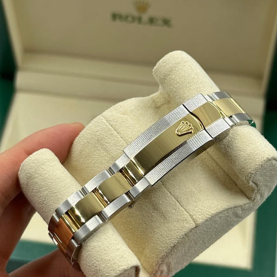 Rolex | Datejust | 278383RBR G SILVER OYS | Gold/Steel | 31 mm | Gold/Steel | Silver | Automatic