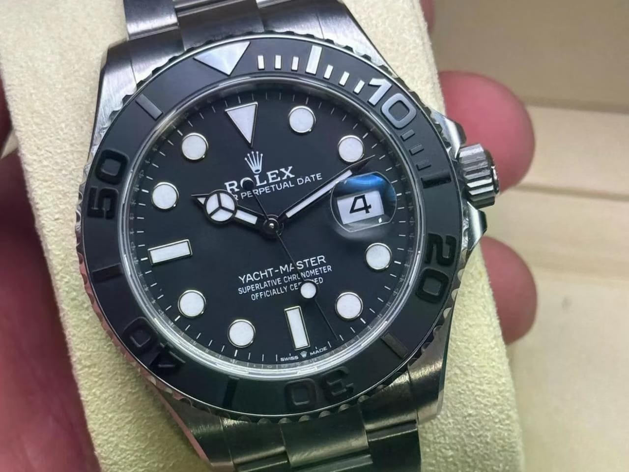 Rolex | Yacht-Master | 226627 | 42 mm | Black | Automatic