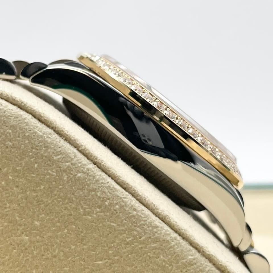 Rolex | Datejust | 278383RBR | Gold/Steel | 31 mm | Gold/Steel | Mother of pearl | Automatic