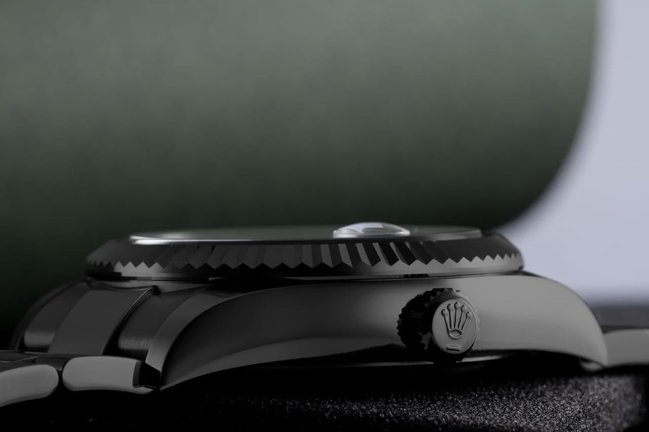 Rolex | Sky-Dweller | 326934 | 42 mm | Black | Automatic