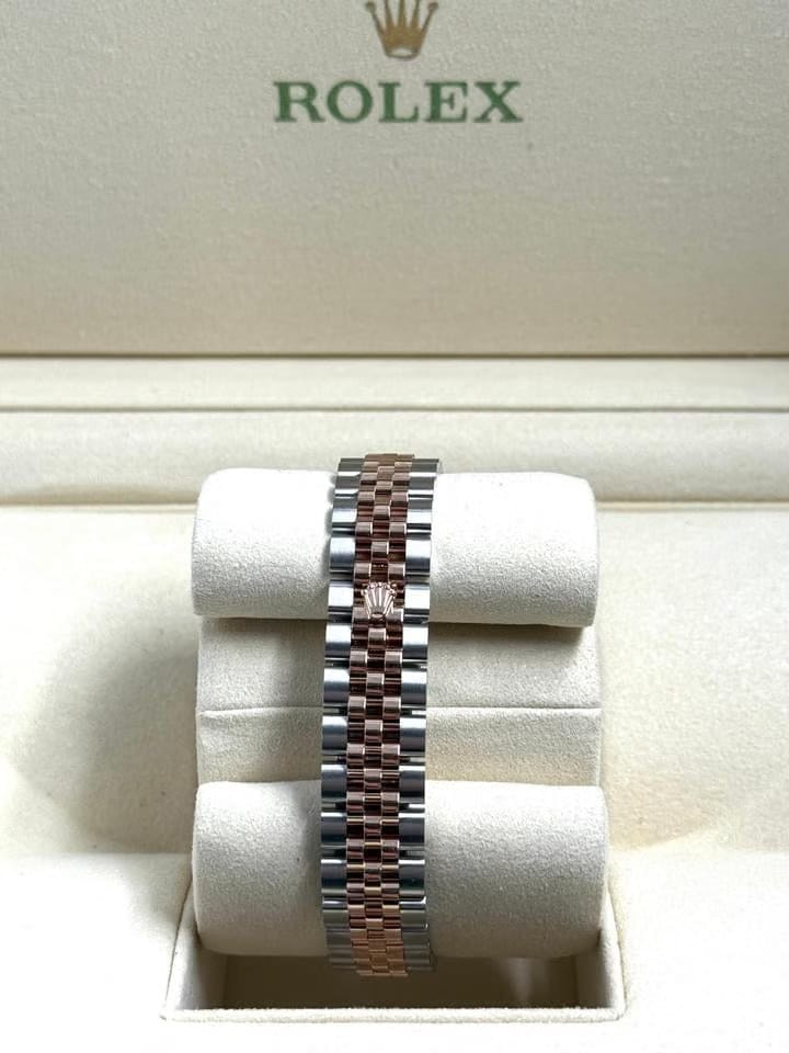 Rolex | Datejust | 279381RBR G PURPLE JUB | Gold/Steel | 28 x 30 mm | Gold/Steel | Purple | Automatic