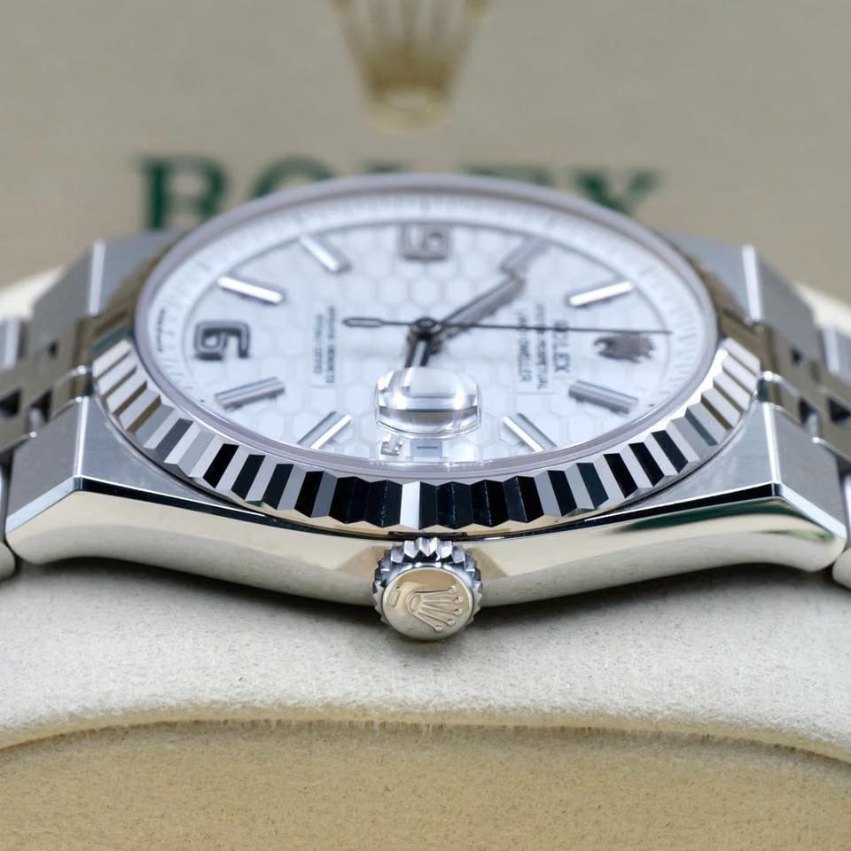 Rolex | Land-Dweller | 127334 | Steel | 36 mm | Steel | White | Automatic