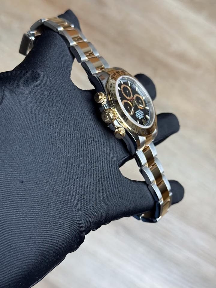 Rolex | Daytona | 126503 | Yellow gold | 40 mm | Gold/Steel | Black | Automatic