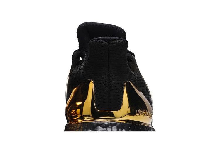 UltraBoost Metallic Gold