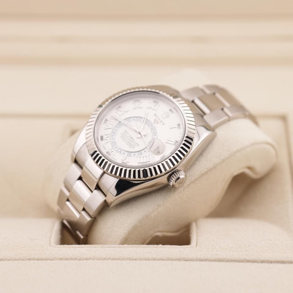 Rolex | Sky-Dweller | 326939 | White gold | 42 mm | White gold | White | Automatic