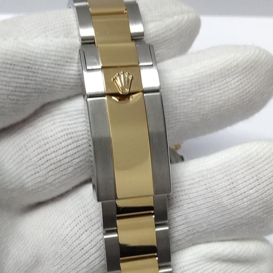 Rolex | Daytona | 126503 | 40 mm | Gold/Steel | Black | Automatic