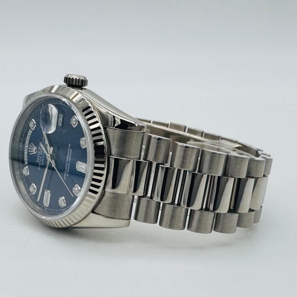 Rolex | Day-Date | 118239 | White gold | 36 x 43 mm | White gold | Blue | Automatic