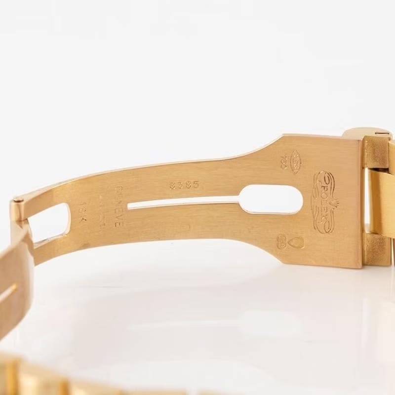 Rolex | Day-Date | 18338 | Yellow gold | 36 mm | Yellow gold | Champagne | Automatic