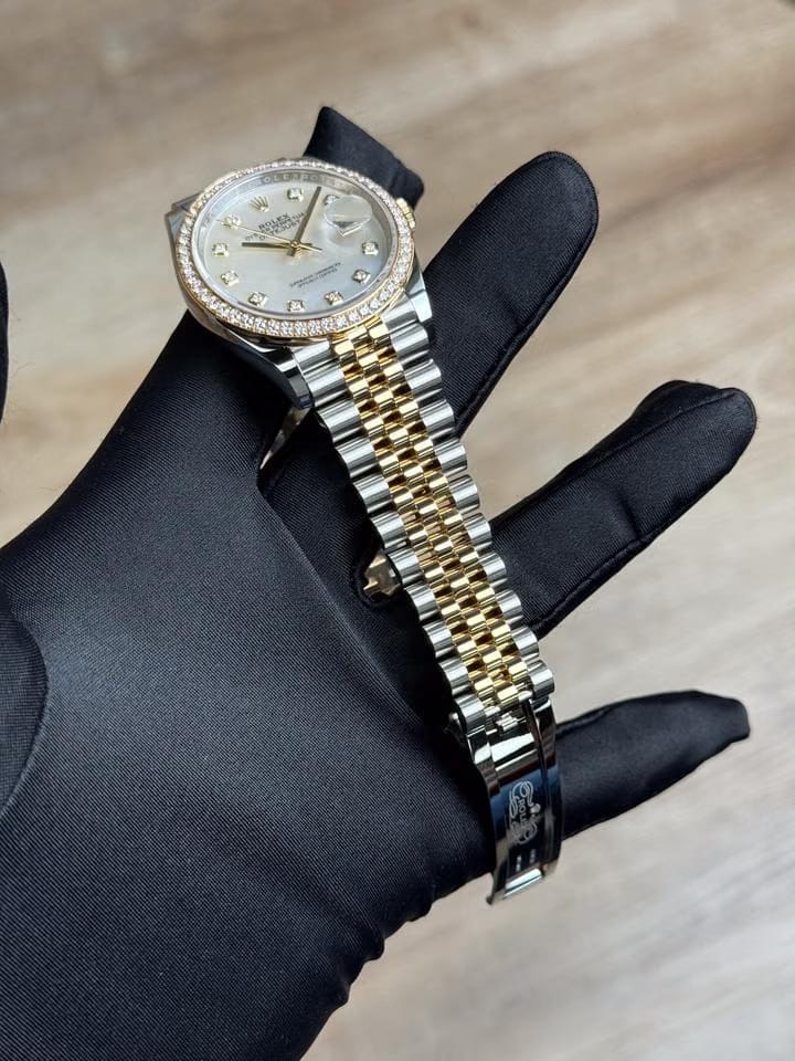 Rolex | Datejust | 126283RBR | Steel | 36 x 44 mm | Gold/Steel | Mother of pearl | Automatic