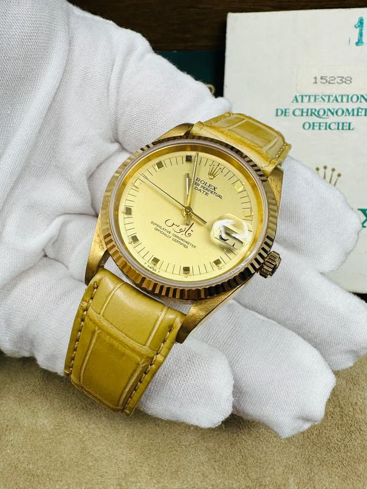 Rolex | Oyster Perpetual | 15238 | Yellow gold | 34 mm | Leather | Champagne | Automatic
