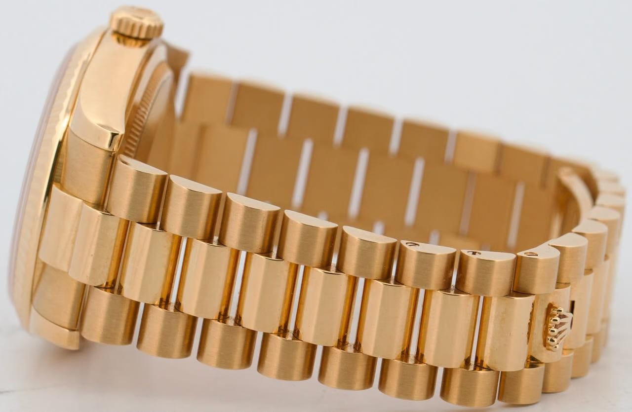 Rolex | Day-Date | 118238 | Yellow gold | 36 mm | Yellow gold | Champagne | Automatic