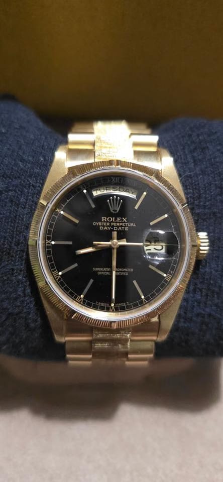Rolex | Day-Date | 18248 | Yellow gold | 36 mm | Yellow gold | Black | Automatic