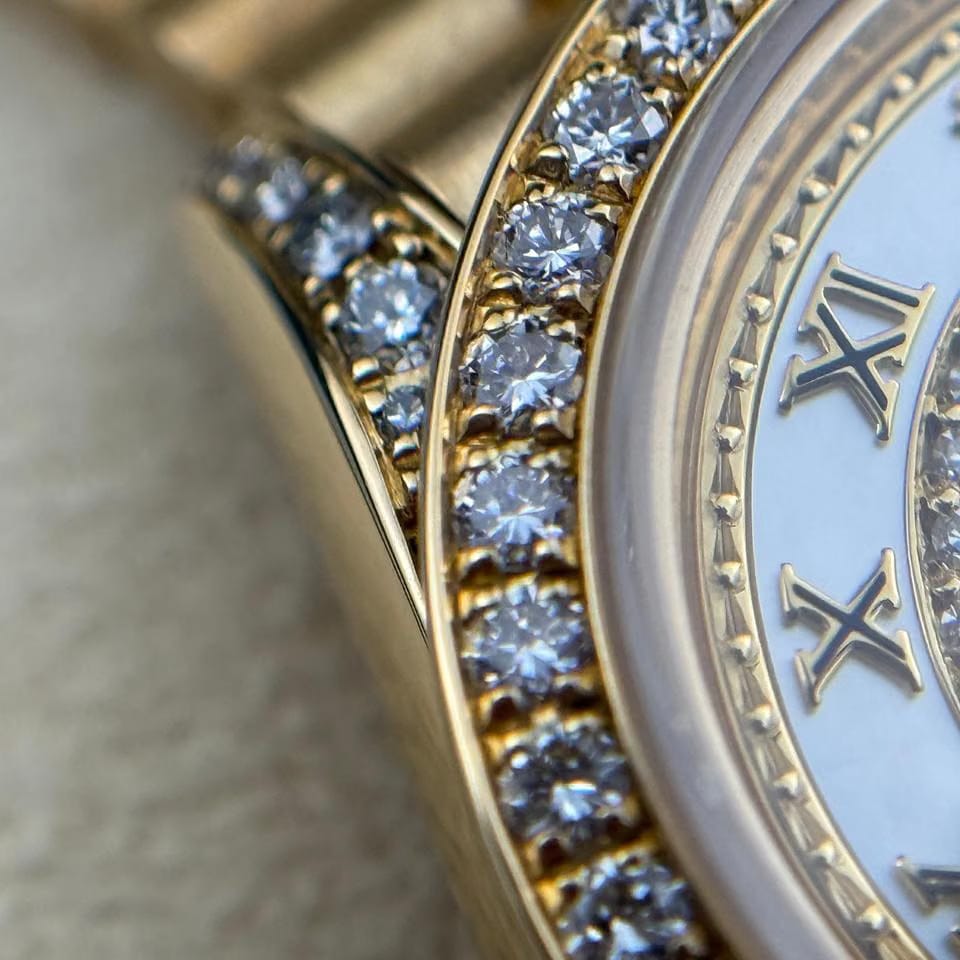 Rolex | Datejust | 79158 | Yellow gold | 26 mm | Yellow gold | Mother of pearl | Automatic