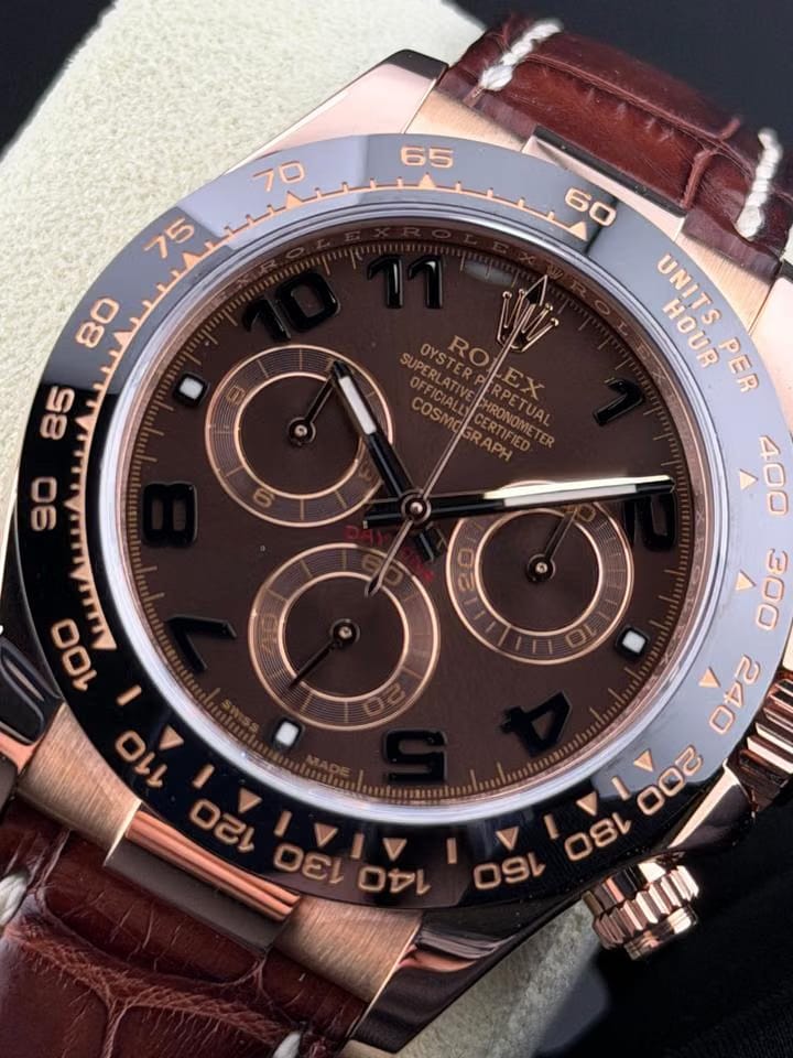 Rolex | Daytona | 116515ln | Rose gold | 40 mm | Rubber | Brown | Automatic