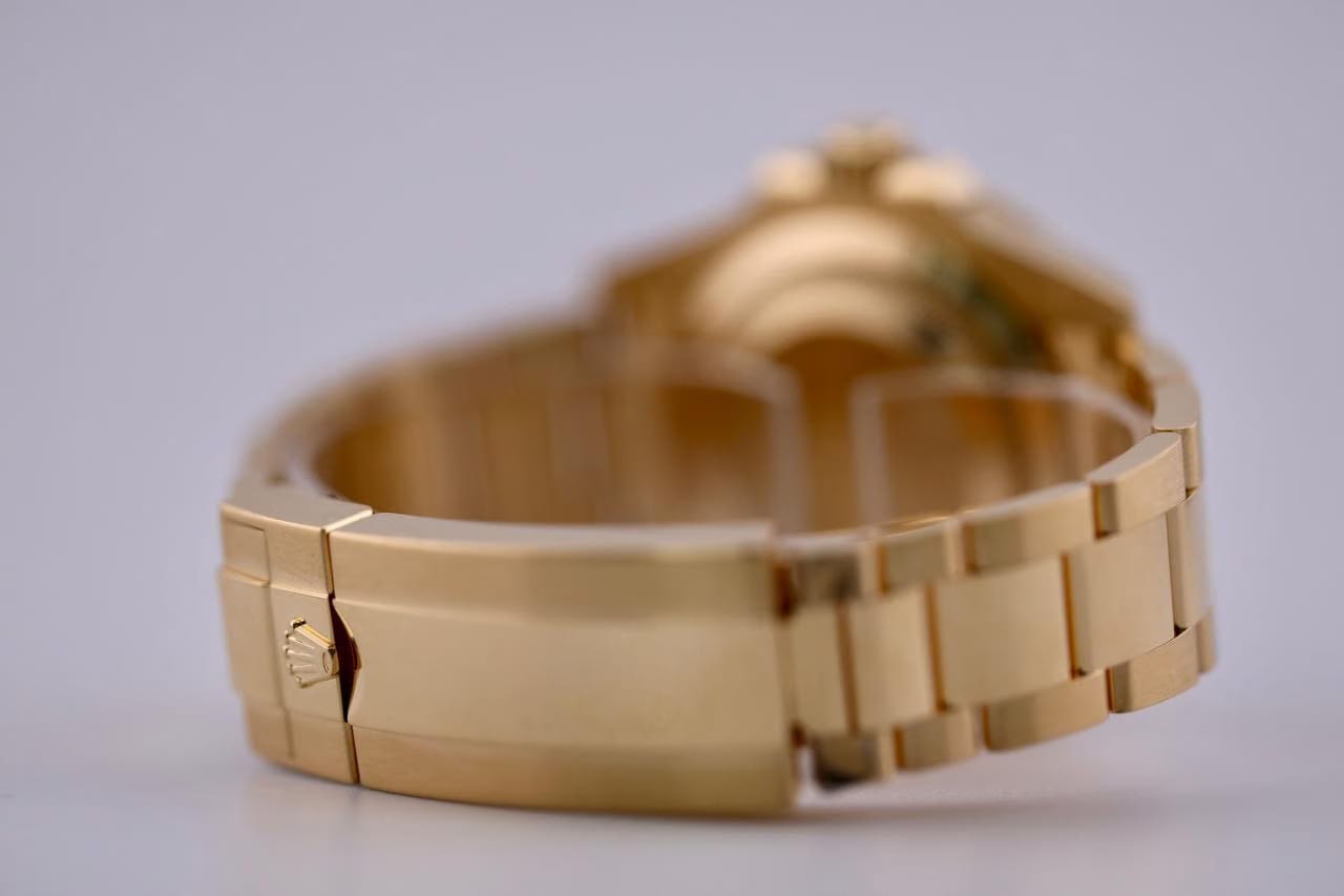 Rolex | Submariner | 126618LB | Yellow gold | 41 mm | Yellow gold | Blue | Automatic