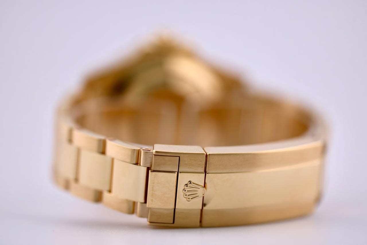 Rolex | Submariner | 126618LB | Yellow gold | 41 mm | Yellow gold | Blue | Automatic