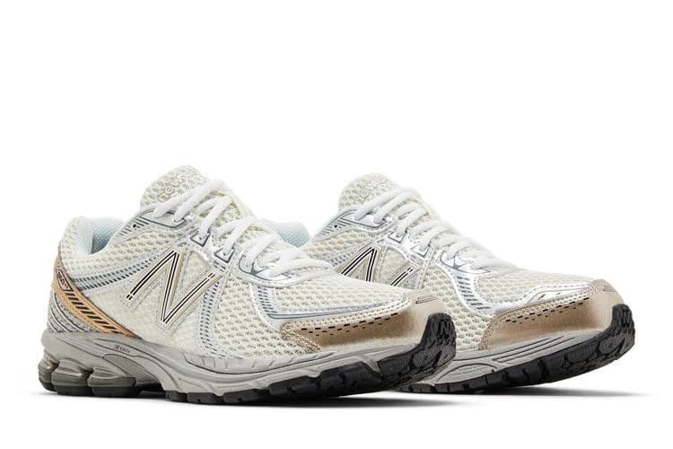 860v2 Sea Salt Gold Metallic