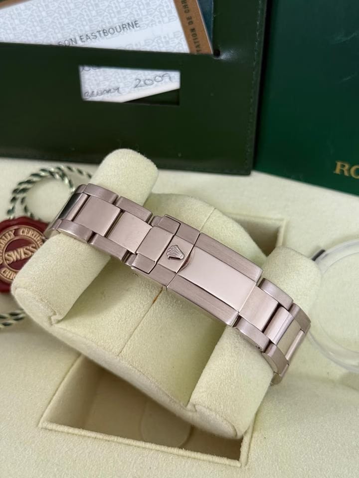 Rolex | Daytona | 116509 | White gold | 40 mm | White gold | Grey | Automatic